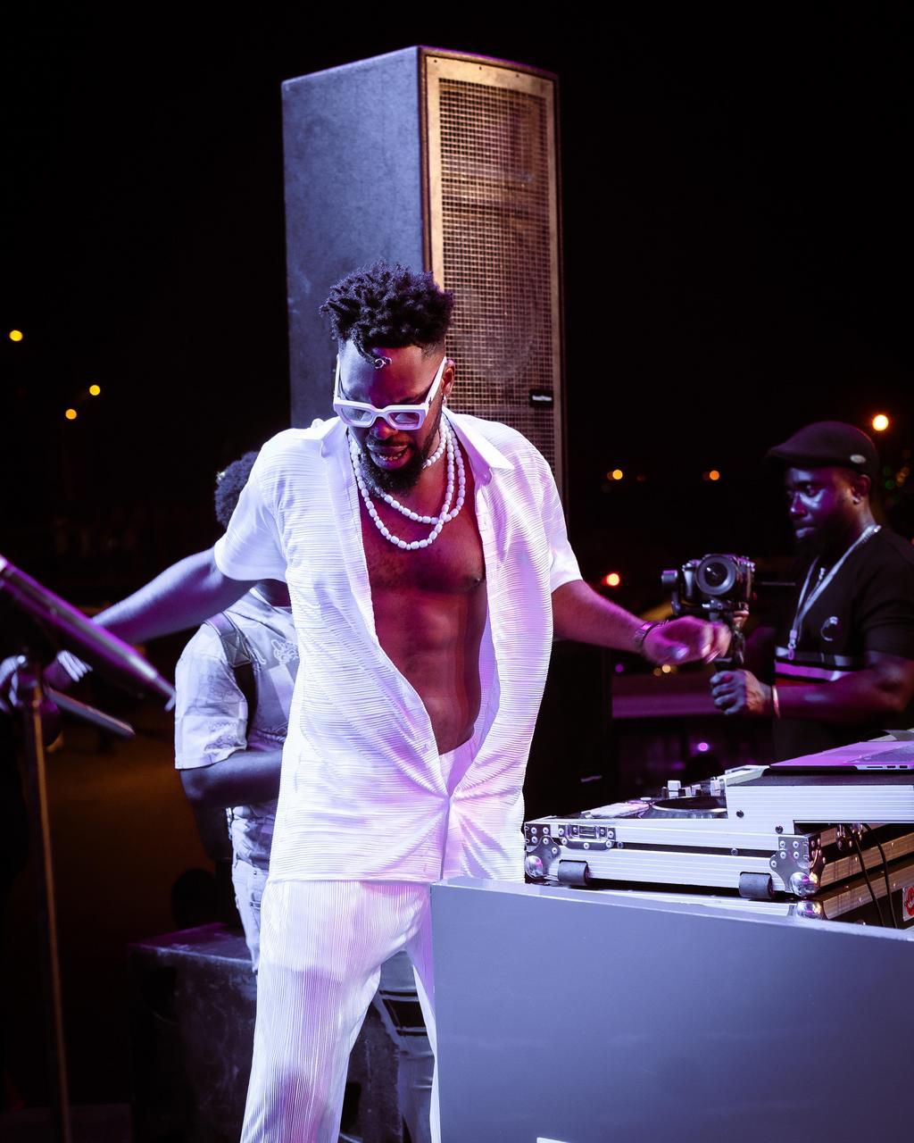 OMAH LAY FILLS UP THE PORT HARCOURT POLO CLUB FOR HIS HOMECOMING