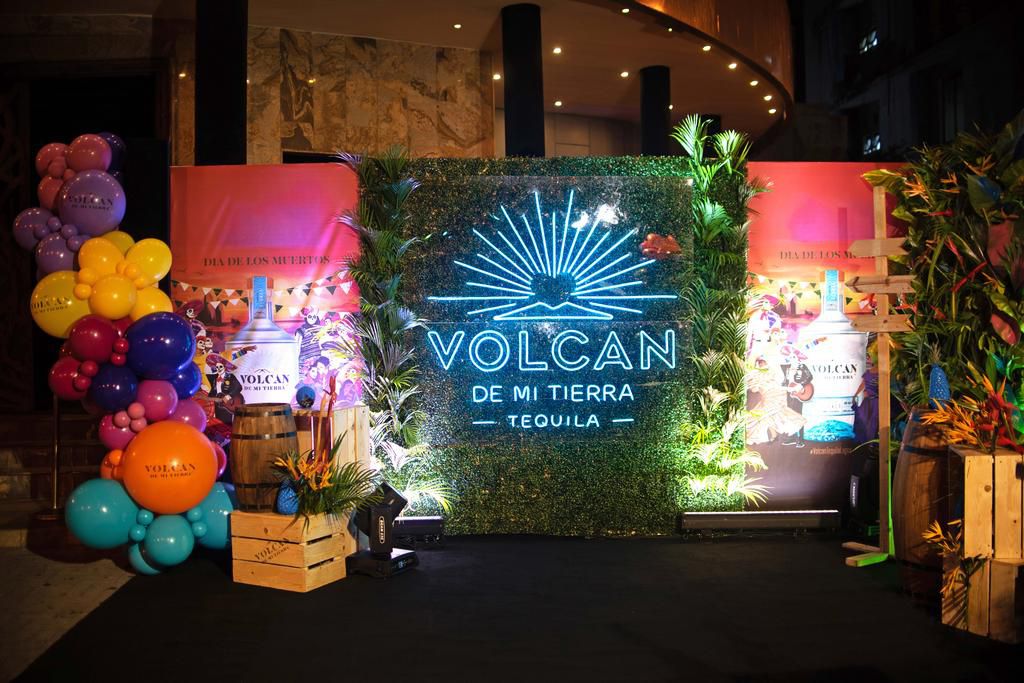 Volcan de mi Tierra celebrates Dia de los Muertos in Lagos