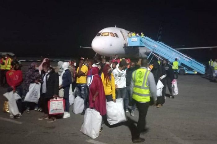 NEMA receives 158 Nigerian returnees from Libya (Guardian)
