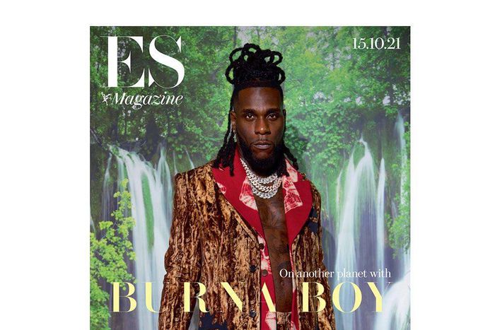 Burna Boy is  wearing two coats, a Monad coat underneath a Jordan Luca coat and the Jewellery is Burna Boy’s own [instagram/es]
