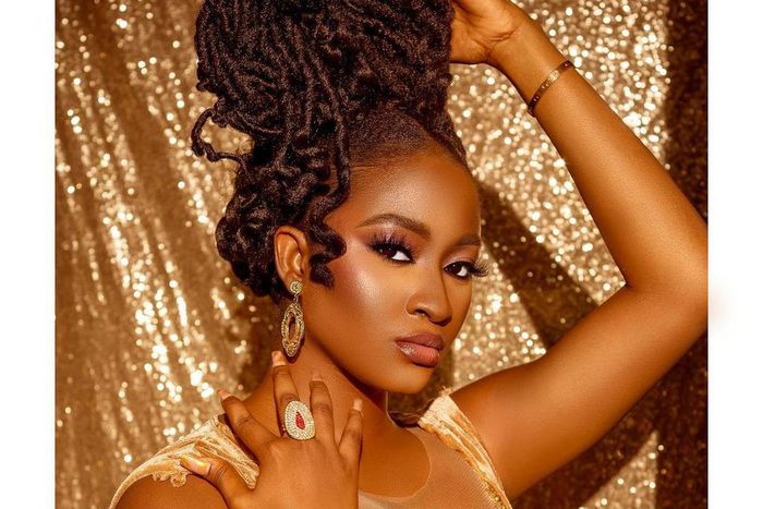 Kim Opara in a beauty shot [kimopara/instagram]