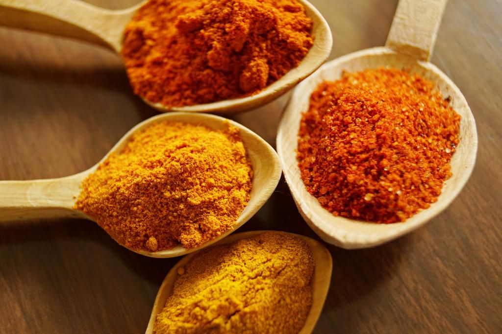 Tumeric and milk can lighten your lips [Marta Branco/ Pexels ]