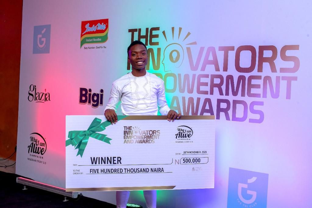 Why I Am Alive Initiative hosts innovators empowerment and awards, 4 Nigerian startups funded, Hanu Fejiro Agbodje receives award