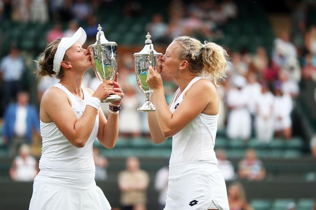 Krejcikova and Siniakova are the 2021 ITF Women doubles Champion