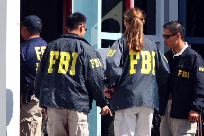 ___7748830___2017___12___19___14___fbi-agents