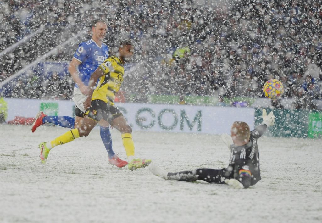 Emmanuel Dennis is only the sixth player in Premier League history to register five goals and five assists in his first 12 matches.