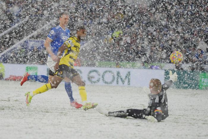 Emmanuel Dennis is only the sixth player in Premier League history to register five goals and five assists in his first 12 matches.