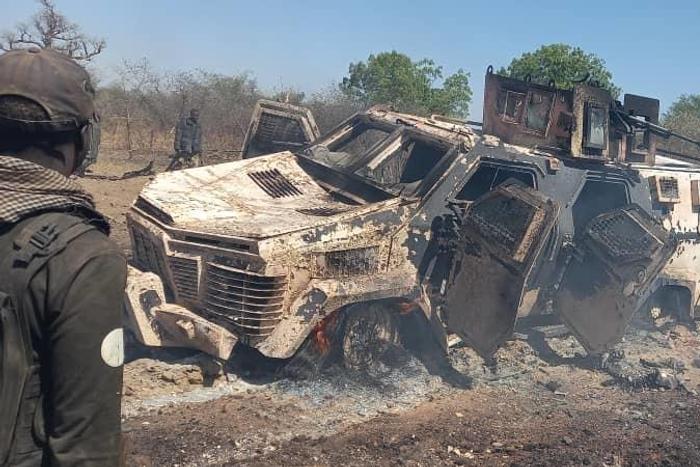 Nigerian troops kill 64 terrorists in 1 week. [Twitter/@DejiAdesogan]