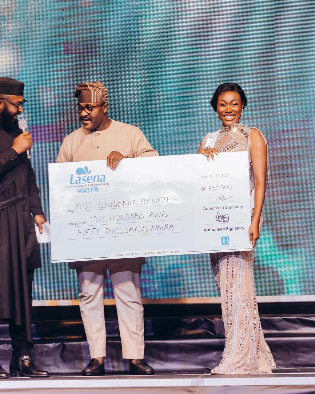 Shatu Garko makes history, becomes first Hijabi model to win Miss Nigeria