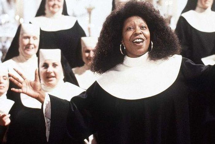Whoopi Goldberg in 'Sister Act' [Screen Rant]