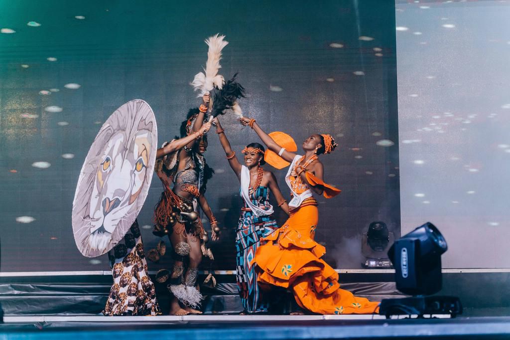 Shatu Garko makes history, becomes first Hijabi model to win Miss Nigeria