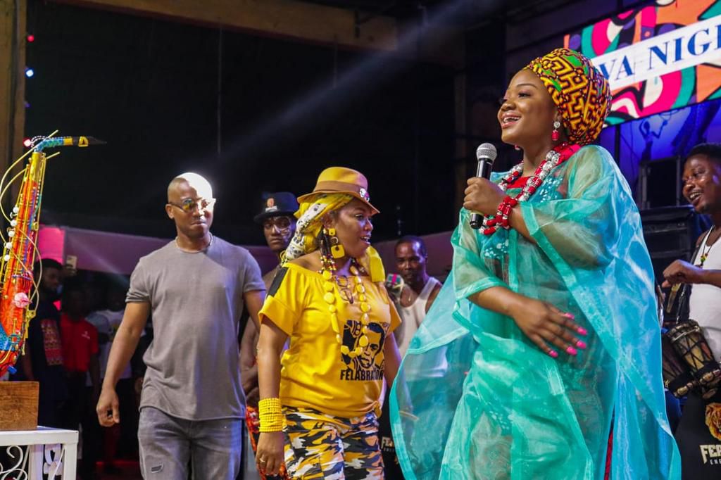 From Right: Brand Manager, Rite foods Ltd, Miss Boluwatife Adedugbe, at the presentation of Fearless posthumous Award, by Fearless Energy drink, from the stable of Rite foods to the late Afrobeat King, Fela Anikulapo-Kuti popularly called Abami Eda; wi...