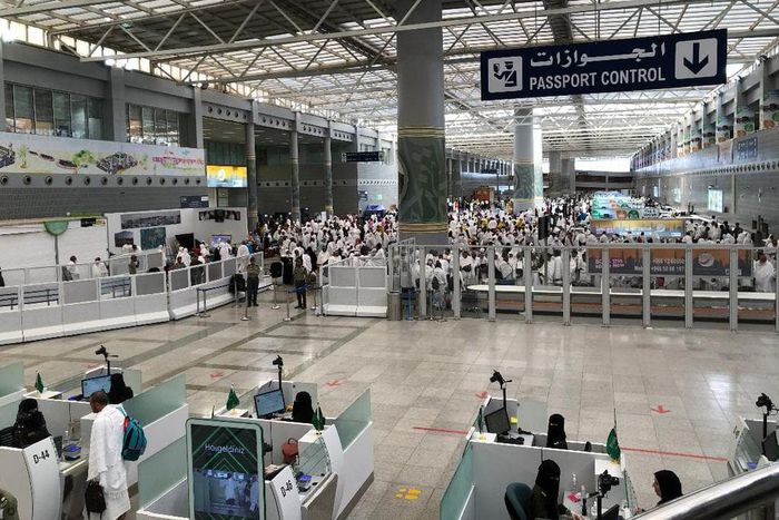 Saudi Arabia suspends flights from Nigeria over Omicron