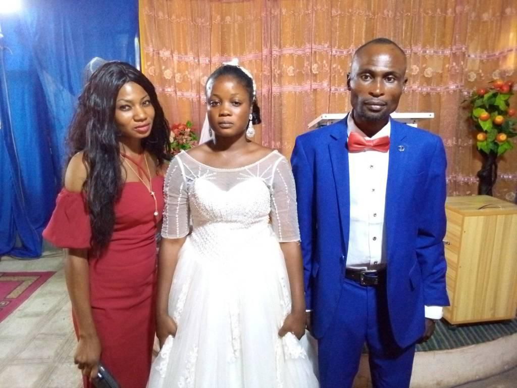 "We lost my mother-in-law and her 2 daughters" – Groom explains bride’s sad mood to critics