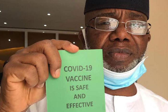Nigeria’s COVID-19 vaccine certificate will be recognised in UK from October 11 (Guardian)