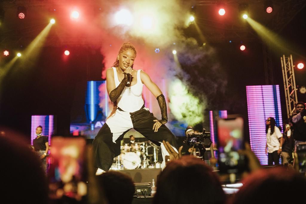 Live In Concert. (PANDA/BadManTej)