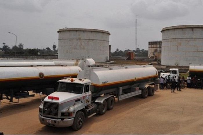 Petroleum tanker drivers to commence strike on Monday.