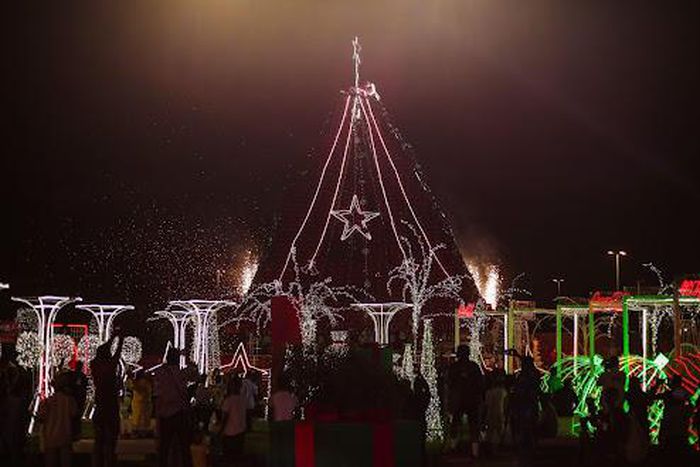 Coca-Cola delivers a magical experience for Christmas!