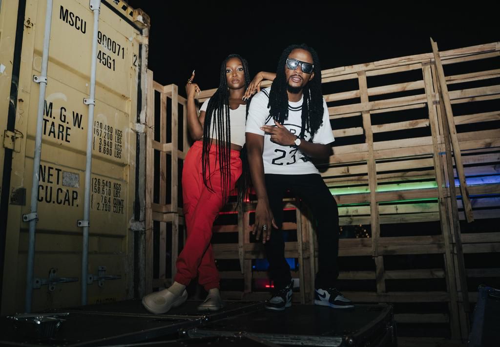 Live In Concert. (PANDA/BadManTej)