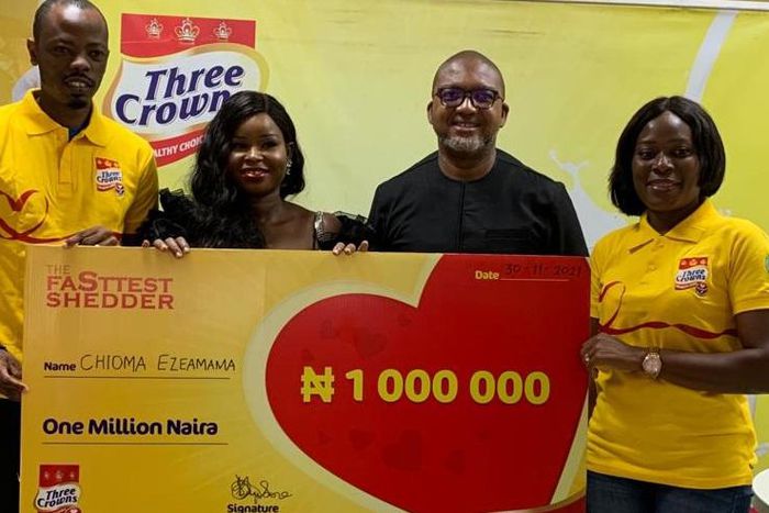 Seyi Olusore (Shedams), Chioma Ezeamama, Winner Of the faSttest Shedder Seasons 4, Chris Wulff Caesar, Marketing Director, FrieslandCampina Sub-Sahara Cluster  And Omolara Banjoko, Marketing Manager, Three Crowns milk At The Presentation Of The Cheque ...