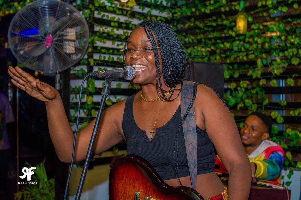 In true #TermsAndConditions fashion, the conversation covered trending pop culture topics and a review of all the headline moments and breakout starts in the music industry. (ATM)