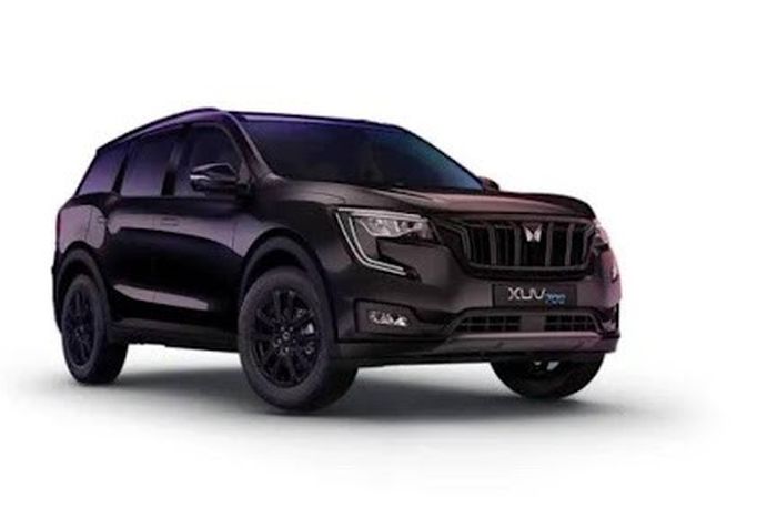Inside the Mahindra XUV700: A look at the luxurious and spacious interior