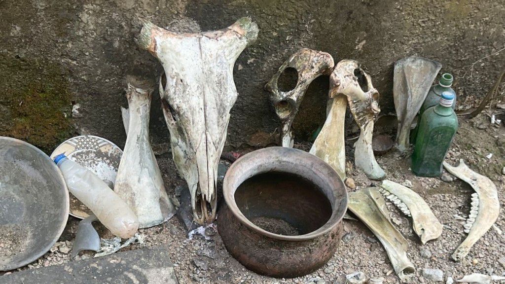 Images of some charms found in the Abuja apartment from which Mr Tunde Omosebi was evicted. [Pulse Nigeria/Original]
