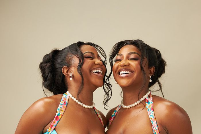 Wanni and Handi say some men try to date them both [Instagram/WanniXhandi]