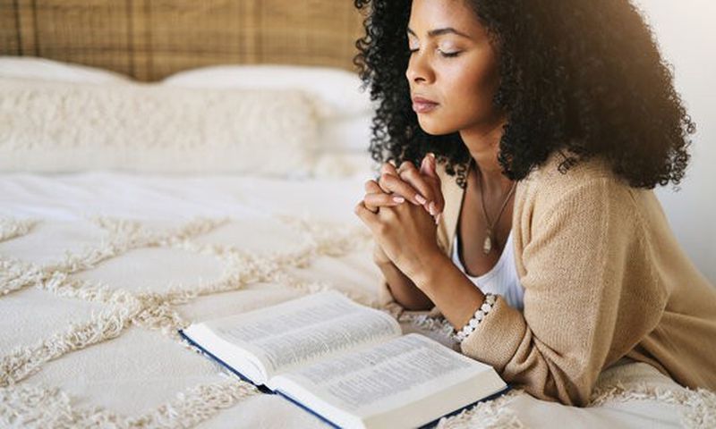 Prayers can help deepen the bond in your marriage [AdobeStock]