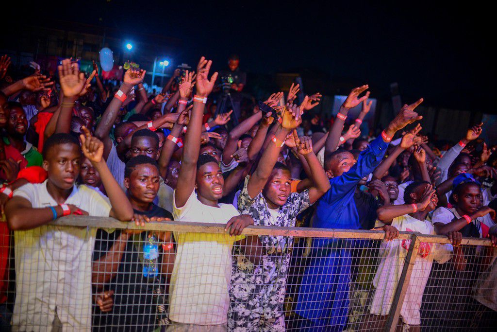 DKT International Nigeria’s Kiss concert rocks Agege with Pasuma and Small Doctor