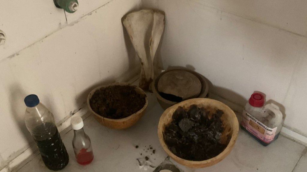 Images of some charms found in the Abuja apartment from which Mr Tunde Omosebi was evicted. [Pulse Nigeria/Original]