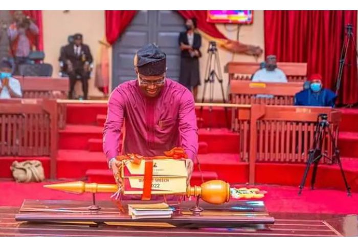 Seyi Makinde presents budget