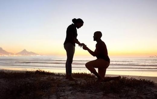 Should you accept his proposal - signs he's the best man for you