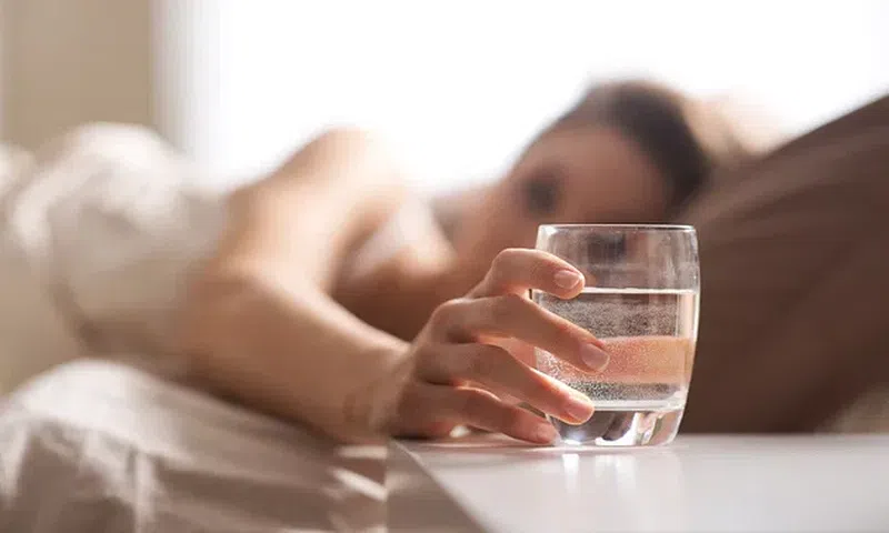 Drinking warm water in the morning [1mg]