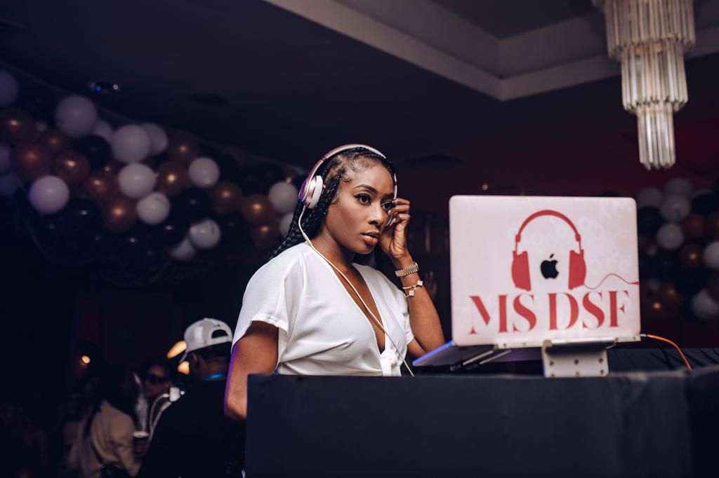 Mr. Dowells hosts friends at Bovi's Whisky Party