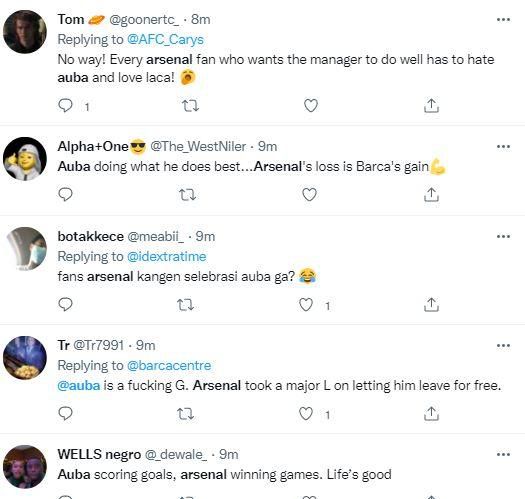 Reactions of Arsenal fans as Aubameyang scores for Barcelona against Valencia