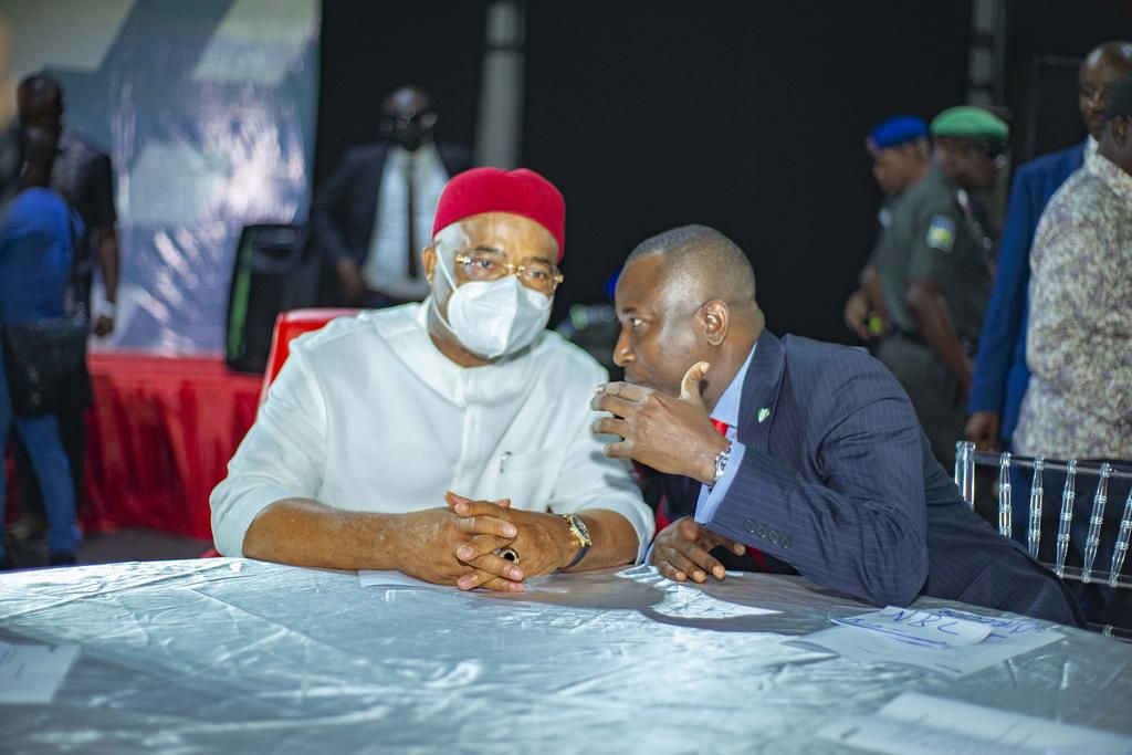 Executive Governor of Imo State, Senator Hope Uzodinma, and the Corporate Affairs & Sustainability Director at NBC, Ekuma Eze at the NBC #YouthEmpowered event in Owerri.