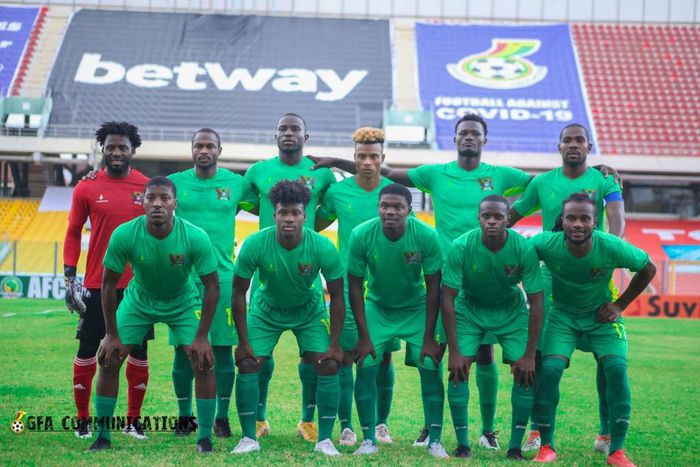 Jokceleny Fernandes 'Iniesta' Carvalho (4th from left) and the Sao Tome and Príncipe starting XI against Ghana in March 2021