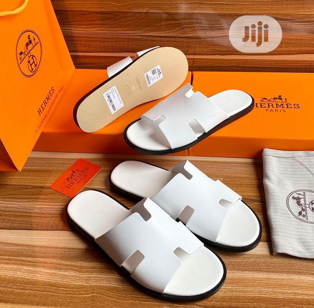 Hermes sandals are always classy [Jiji]