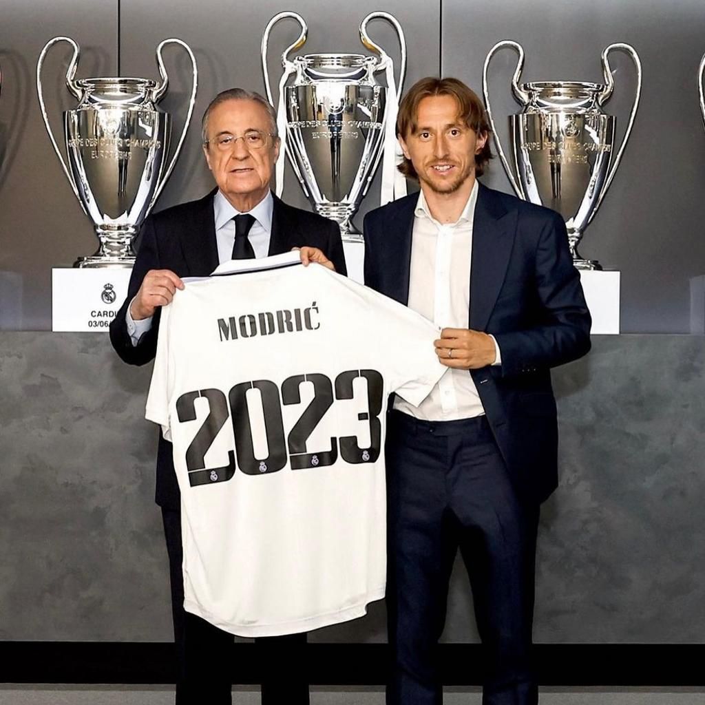 Luka Modric renews with Real Madrid until 2023