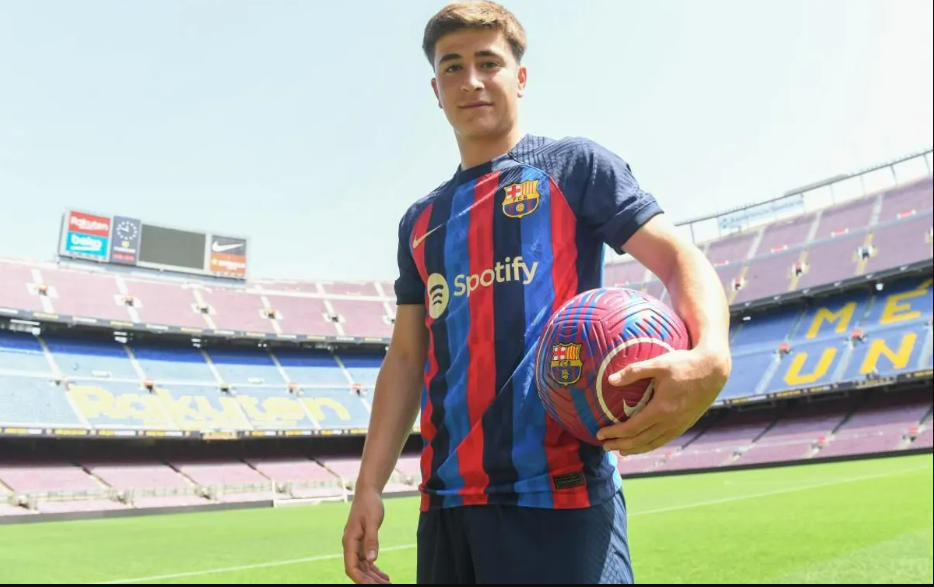 Barcelona sign youngster Pablo Torre on 4 year deal