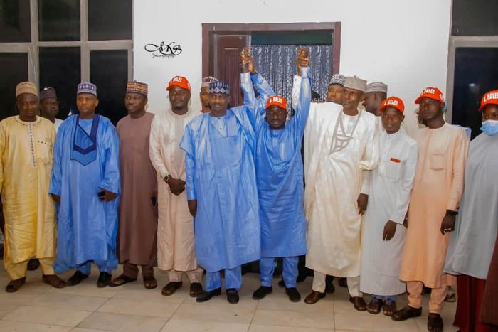 Matawalle support group Chairman, others dump PDP for APC in Sokoto.