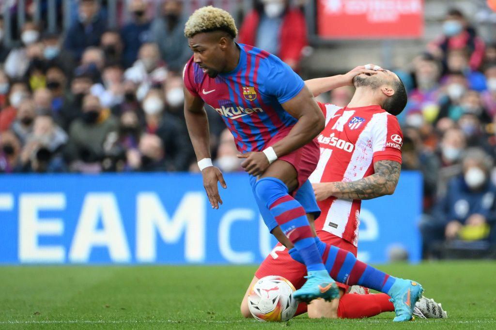 Adama Traore (L) made an impressive return to Barcelona