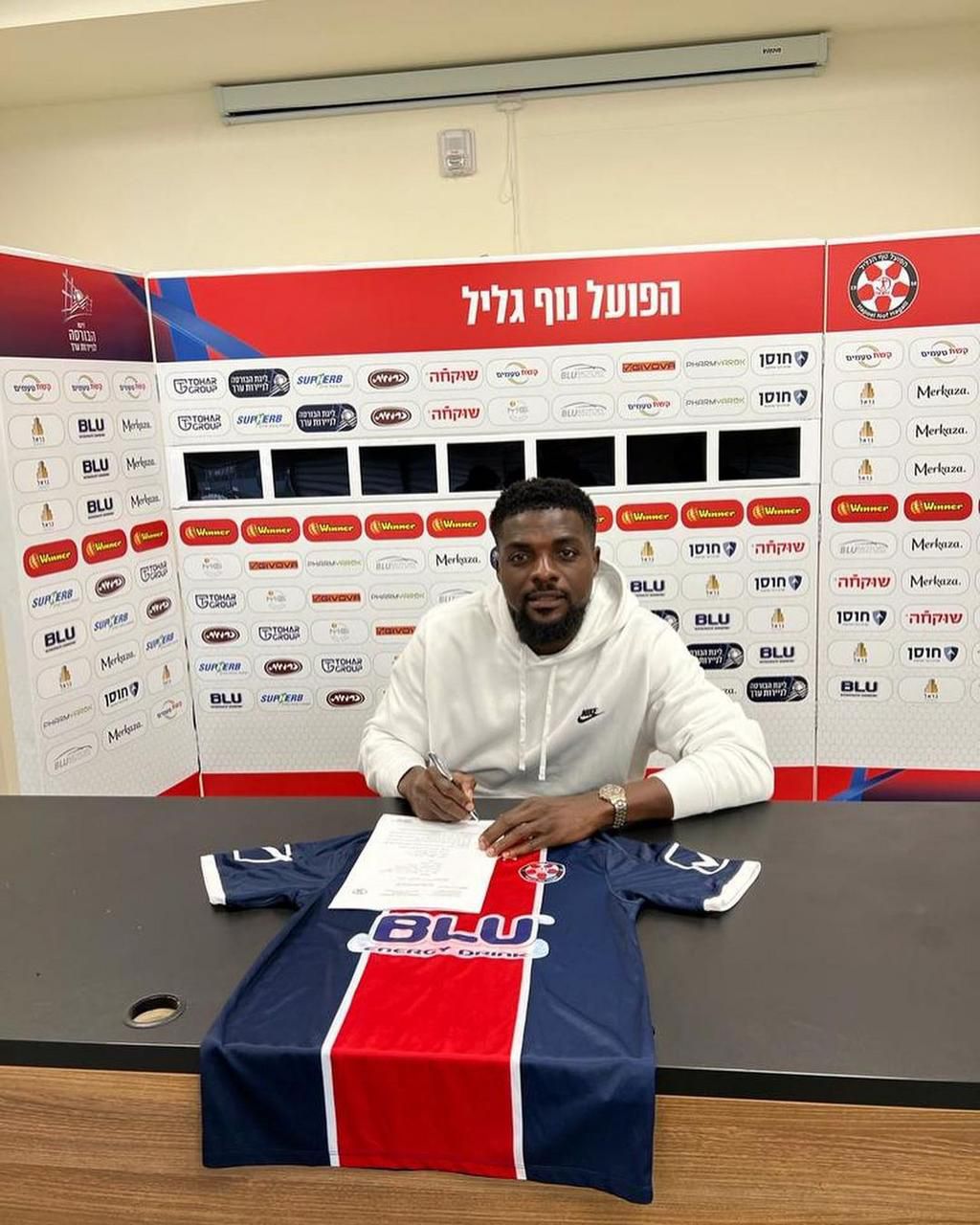 John Ogu puts pen to paper.