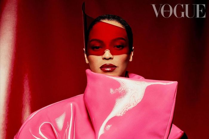 Beyonce Knowles-Carter wearing a coat, jumpsuit, gloves and boots by @GCDSWear