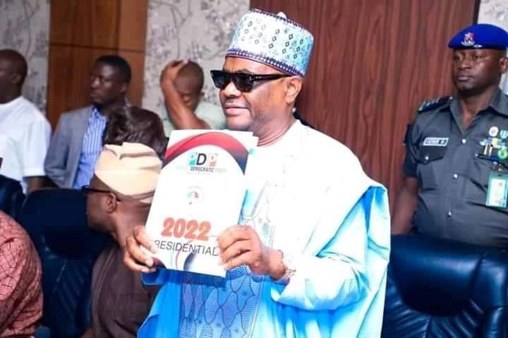 Wike's friends present him with Presidential nomination form