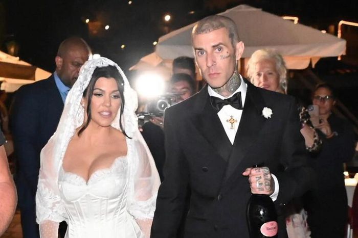 Photos from Kourtney Kardashian & Travis wedding in Italy (Photographer - Ellen von Unwerth)