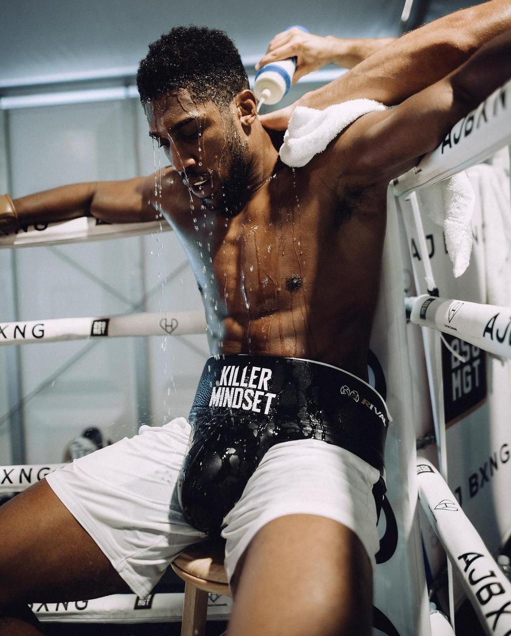 fear for Anthony Joshua as Oleksandr Usyk adds weight ahead of rematch