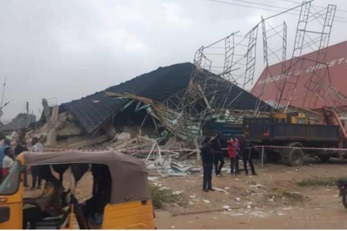 Many trapped as building collapses in Abuja