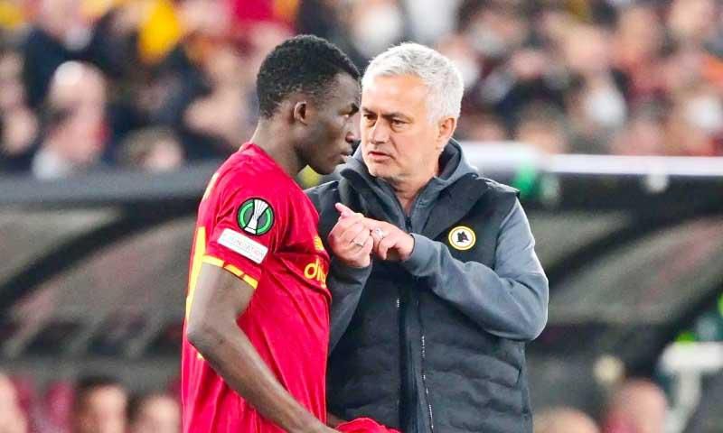Jose Mourinho shuts down rumours that Afena-Gyan injured Wijnaldum in training